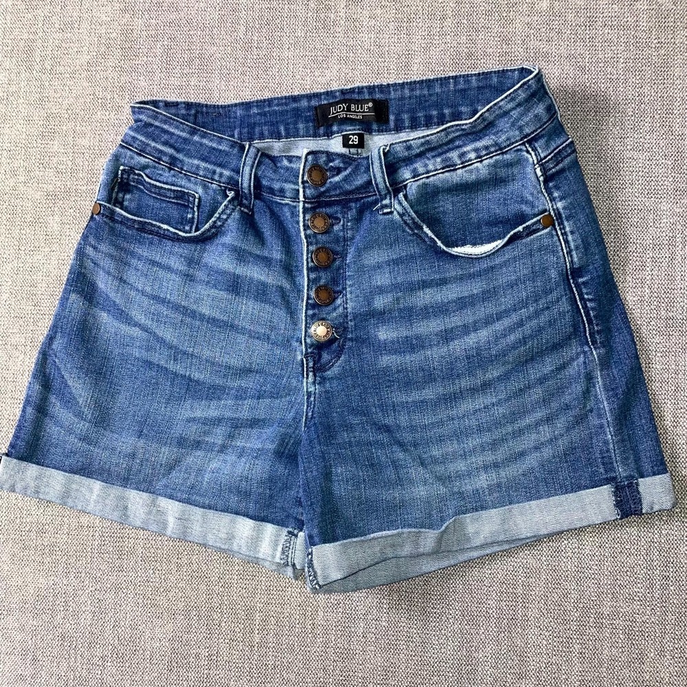 Judy Blue Mom Shorts Women 29 Whiskered Denim Mid Rise Cotton Stretch Cuffed Hem